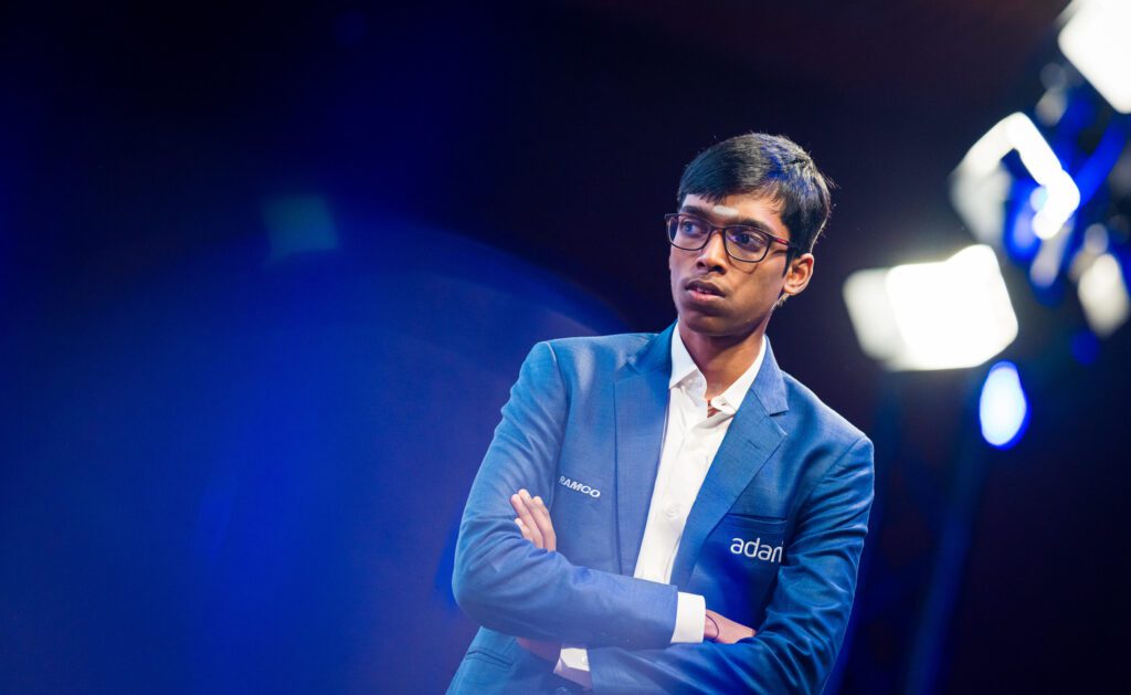 Praggnanandhaa & Caruana posted their first wins to share the lead after the third round with 2/3 score @ Superbet Chess Classic Romania...